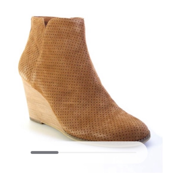 Susina Perforated Suede Cognac Wedge Heel Boots. Size 10 - Picture 1 of 9